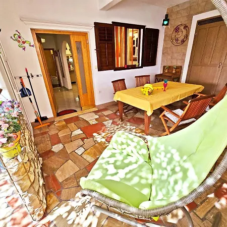 Tempera By The Apartamento *