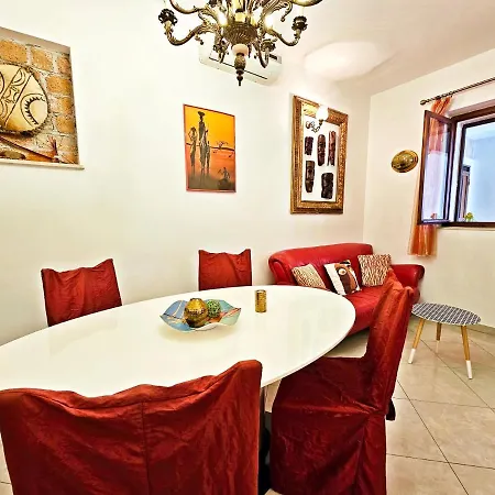 Tempera By The Apartament