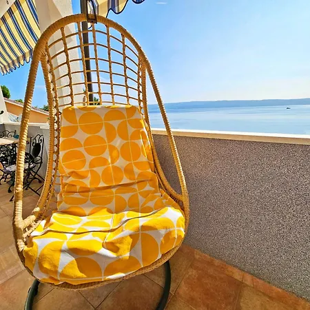 Apartament Tempera By The *